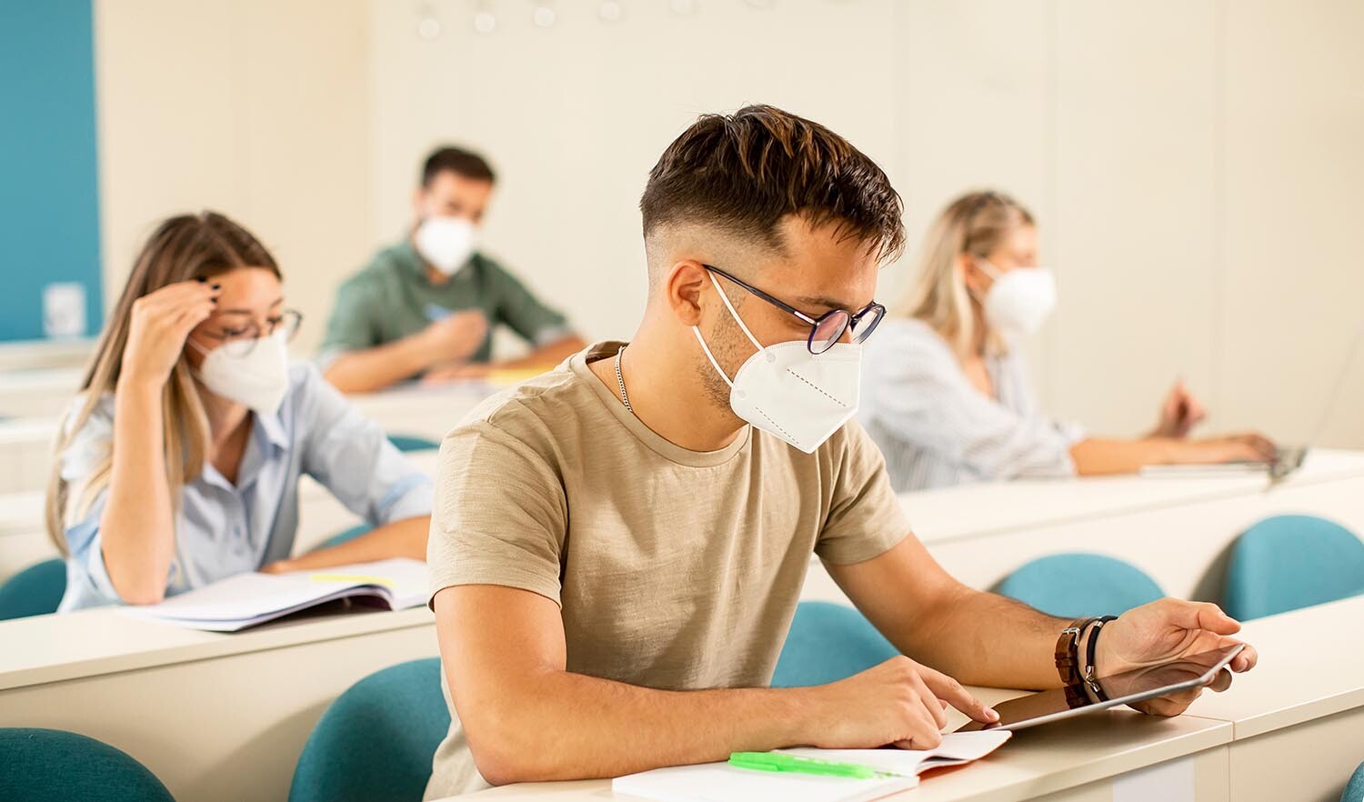 Social distancing in the classroom during the Covid-19 pandemic